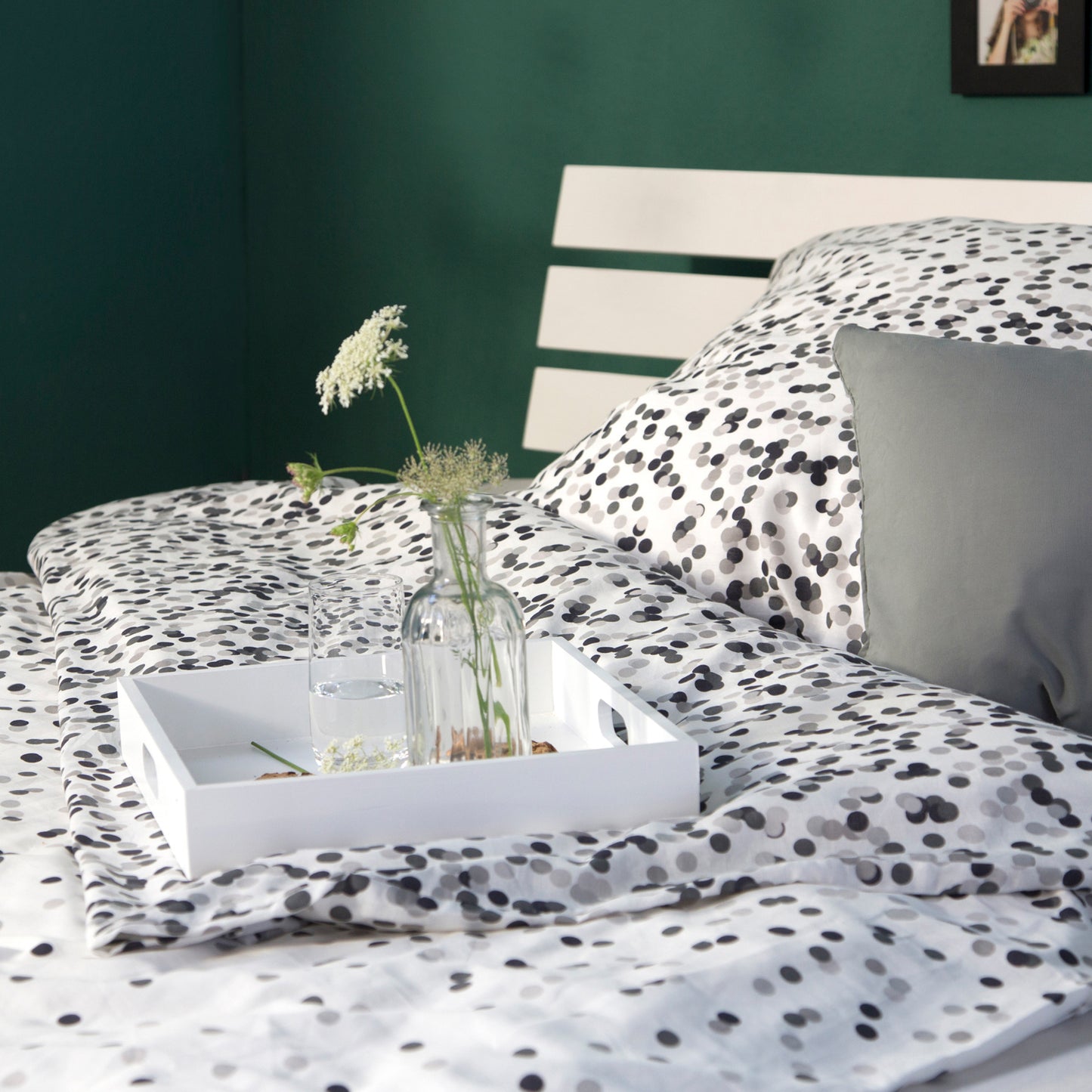 Holzbett 90x200 cm Weiss | Einzelbett | mit Lattenrost | massiv | Kind Jugend Gast