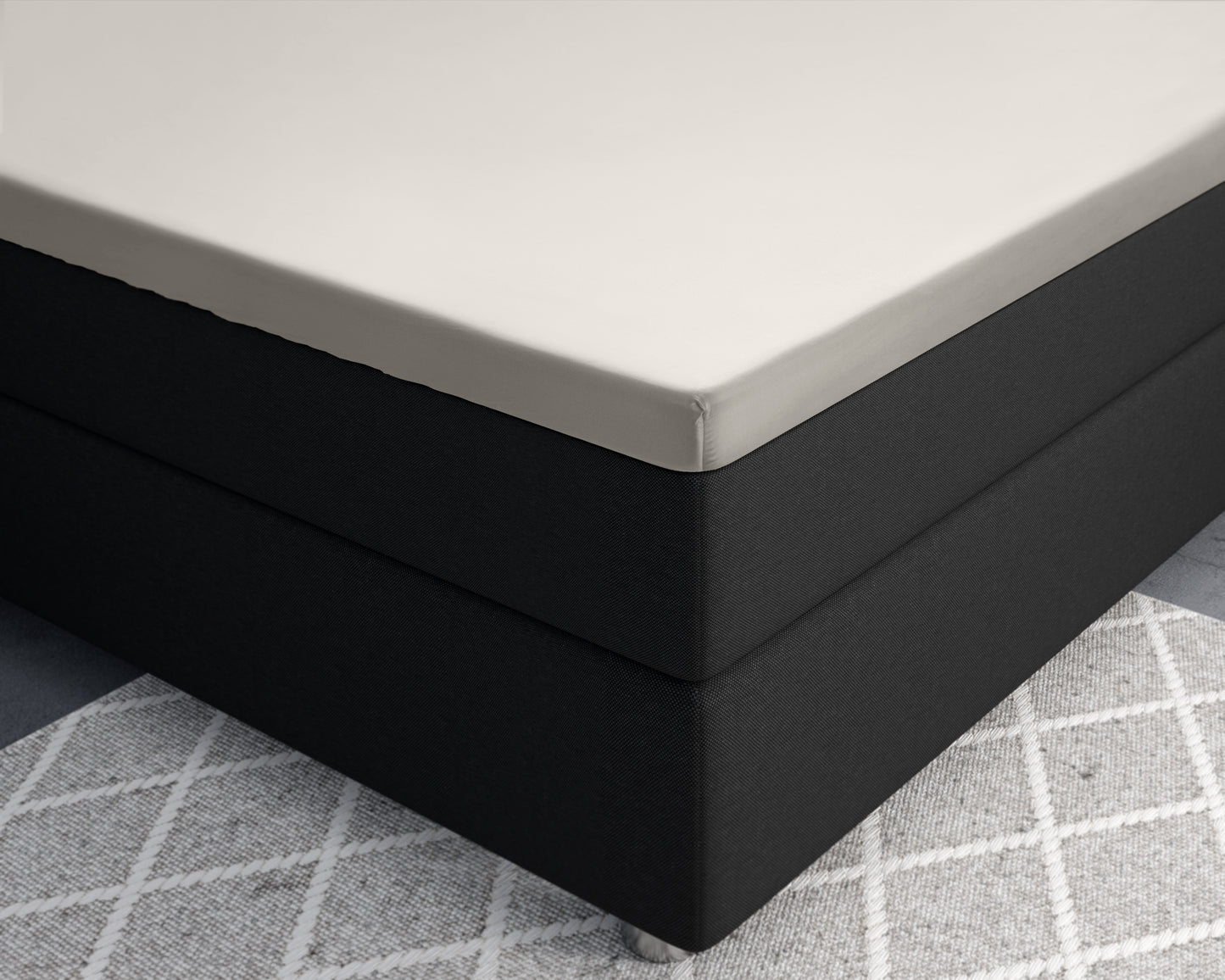 Topper Satin Spannbettlaken Creme 180 x 220 cm - Palo24