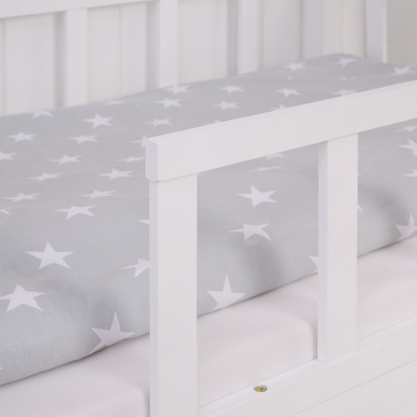 Kinderbett 90x200 cm Weiss | Hausbett mit Rausfallschutz | Montessori | Einzelbett | mit Lattenrost | Holz