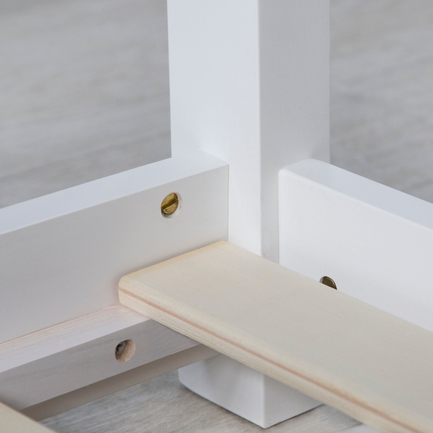 Kinderbett 80x160 cm mit Matratze Hausbett Weiss Bodenbett Montessori Lattenrost