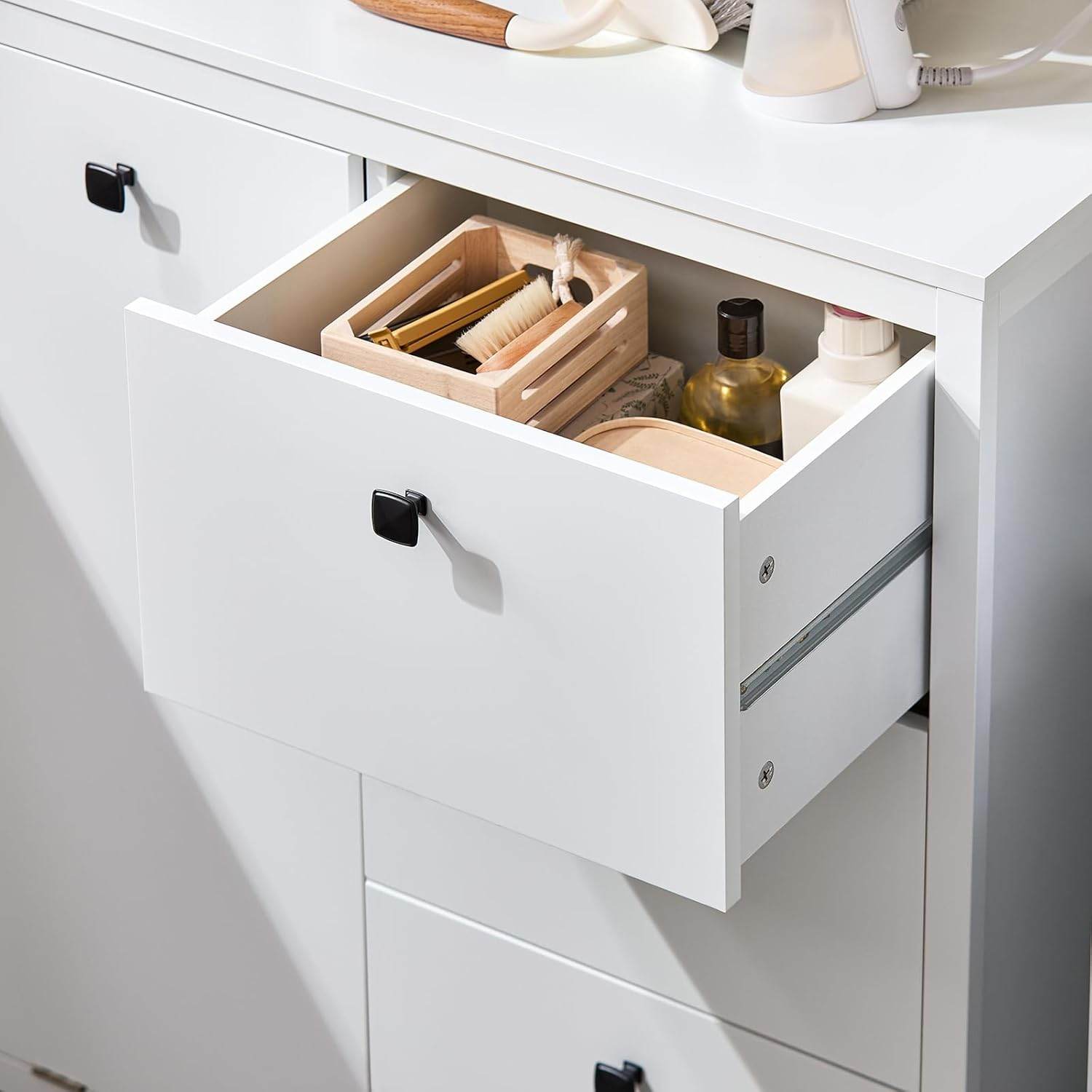 Wäscheschrank mit Wäschesack | Badschrank | Wäschekorb | Badkommode | Weiss - Palo24