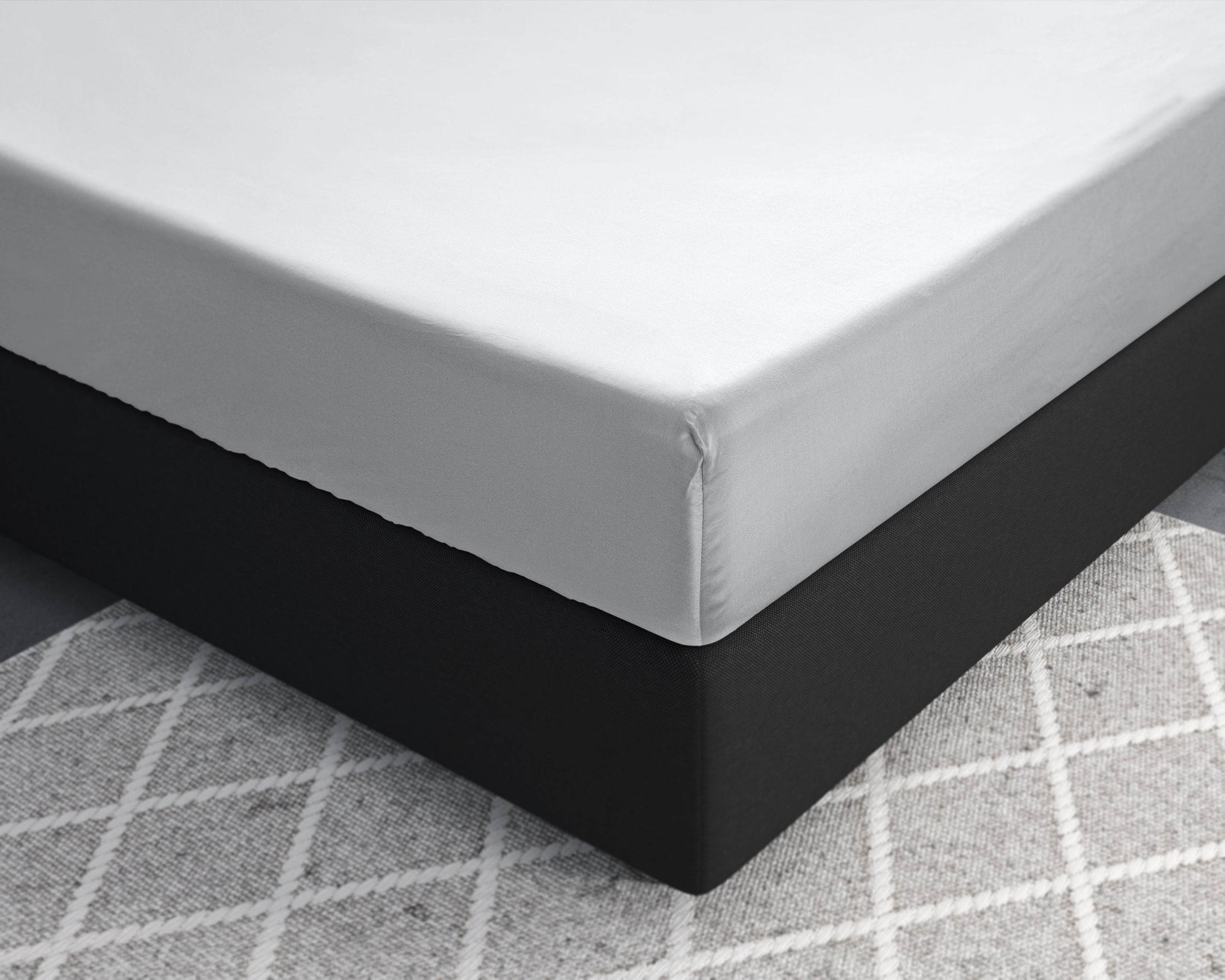 Satin Spannbettlaken Weiss 180 x 200 cm - Palo24