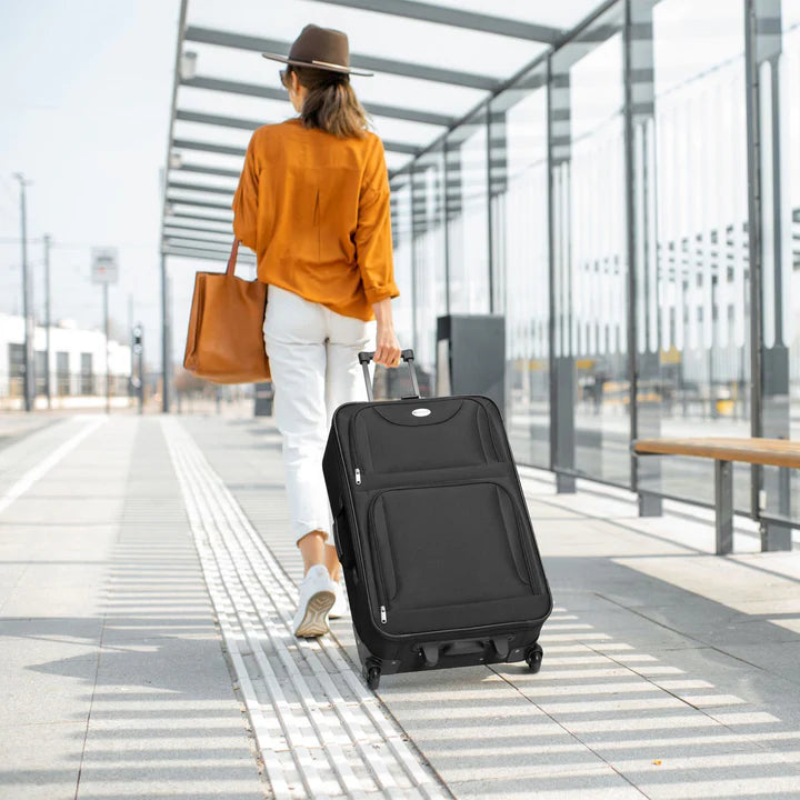 Set valigie trolley Athen - Nero Set da 5 pezzi con 2 trolley, borse a tracolla e 2 beauty case