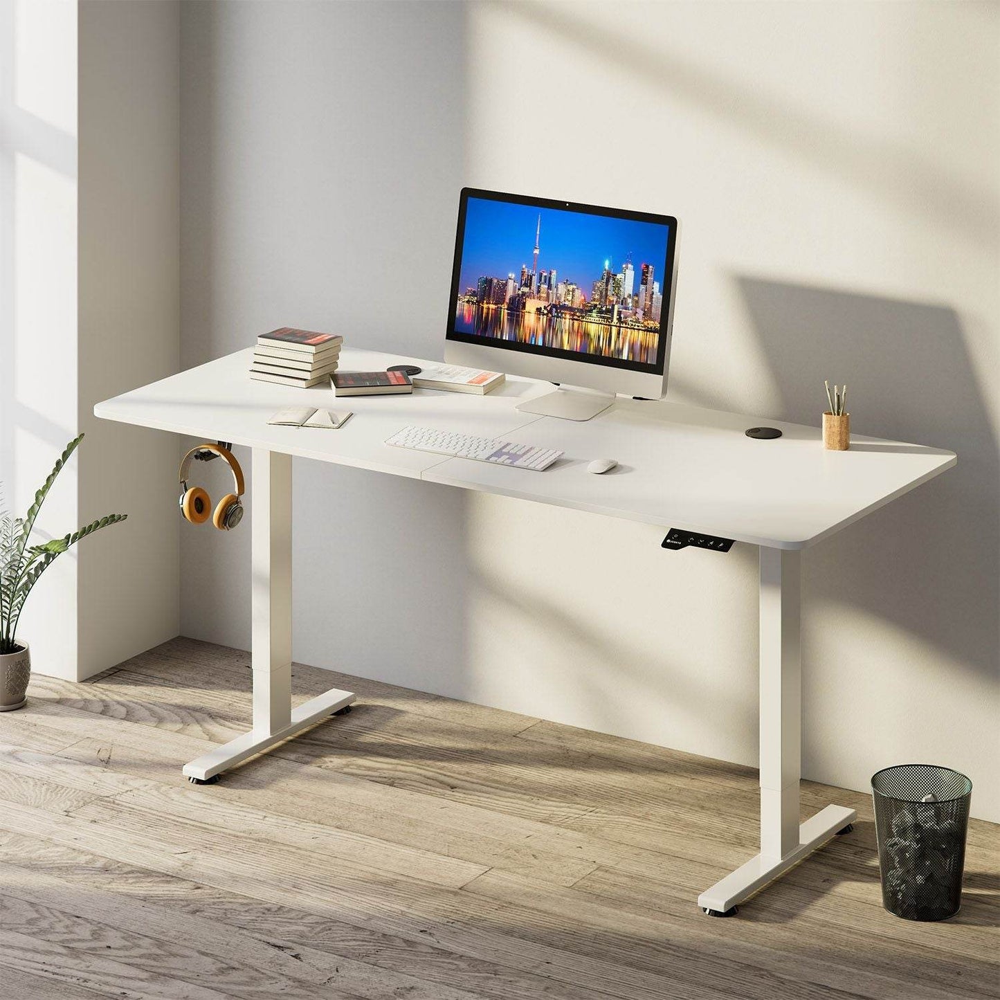 Elektrisch verstellbarer Schreibtisch 140x60 cm in Weiss - Palo24