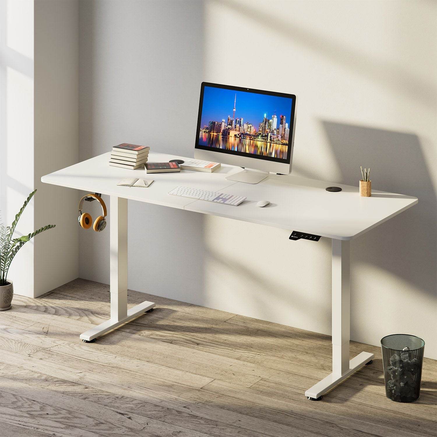 Elektrisch verstellbarer Schreibtisch 140x60 cm in Weiss - Palo24