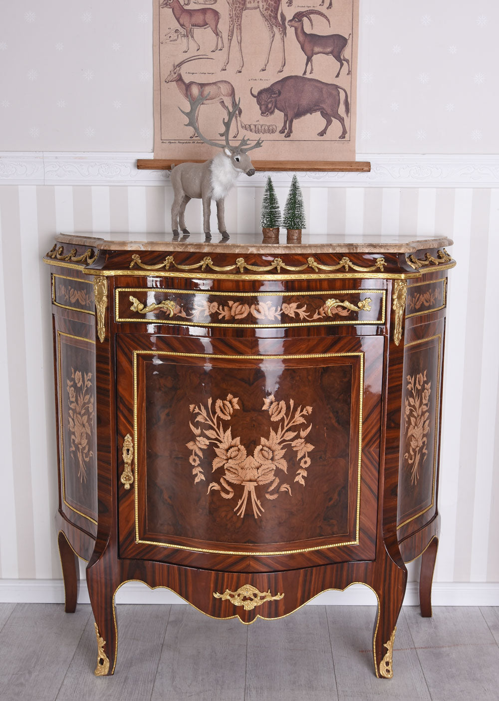 ARMOIRE BAROQUE ARMOIRE EN BOIS AVEC PLATEAU EN MARBRE INLAUSE COMMODE TIROIR DE NUIT