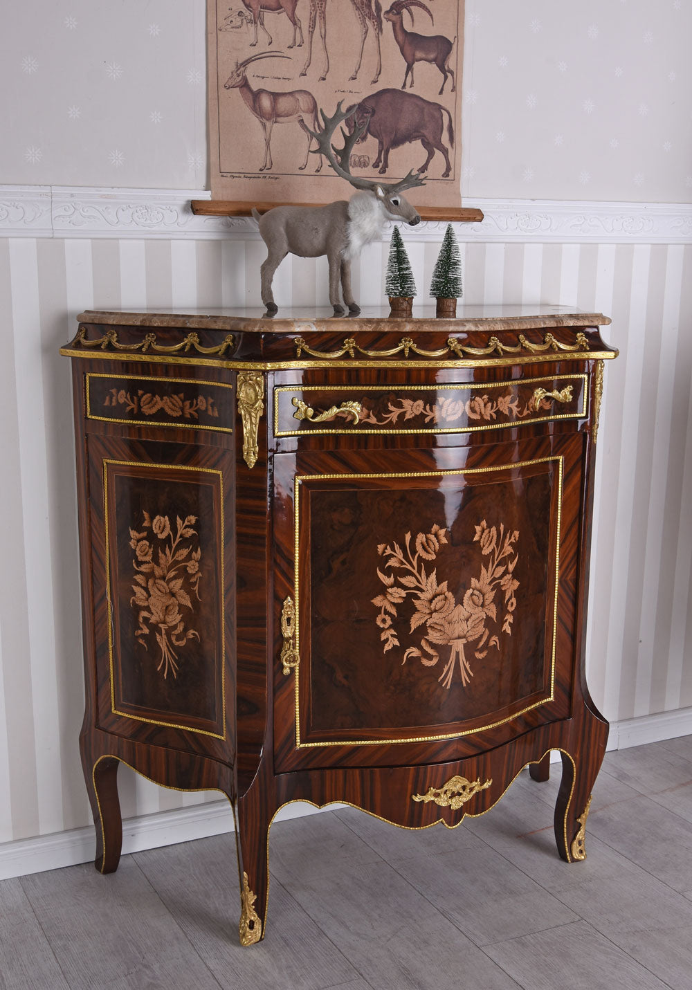 ARMOIRE BAROQUE ARMOIRE EN BOIS AVEC PLATEAU EN MARBRE INLAUSE COMMODE TIROIR DE NUIT