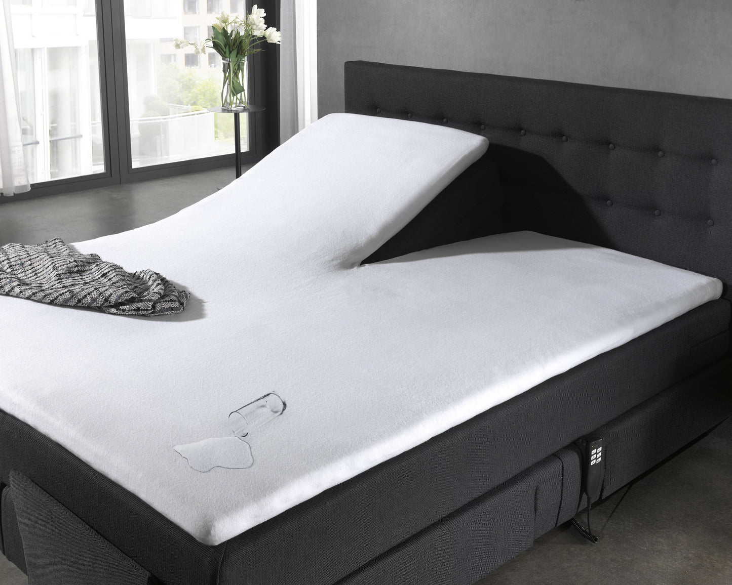 Wasserdichter Molton-Matratzenschoner/Inkontinenz-Split-Topper-Spannbettlaken